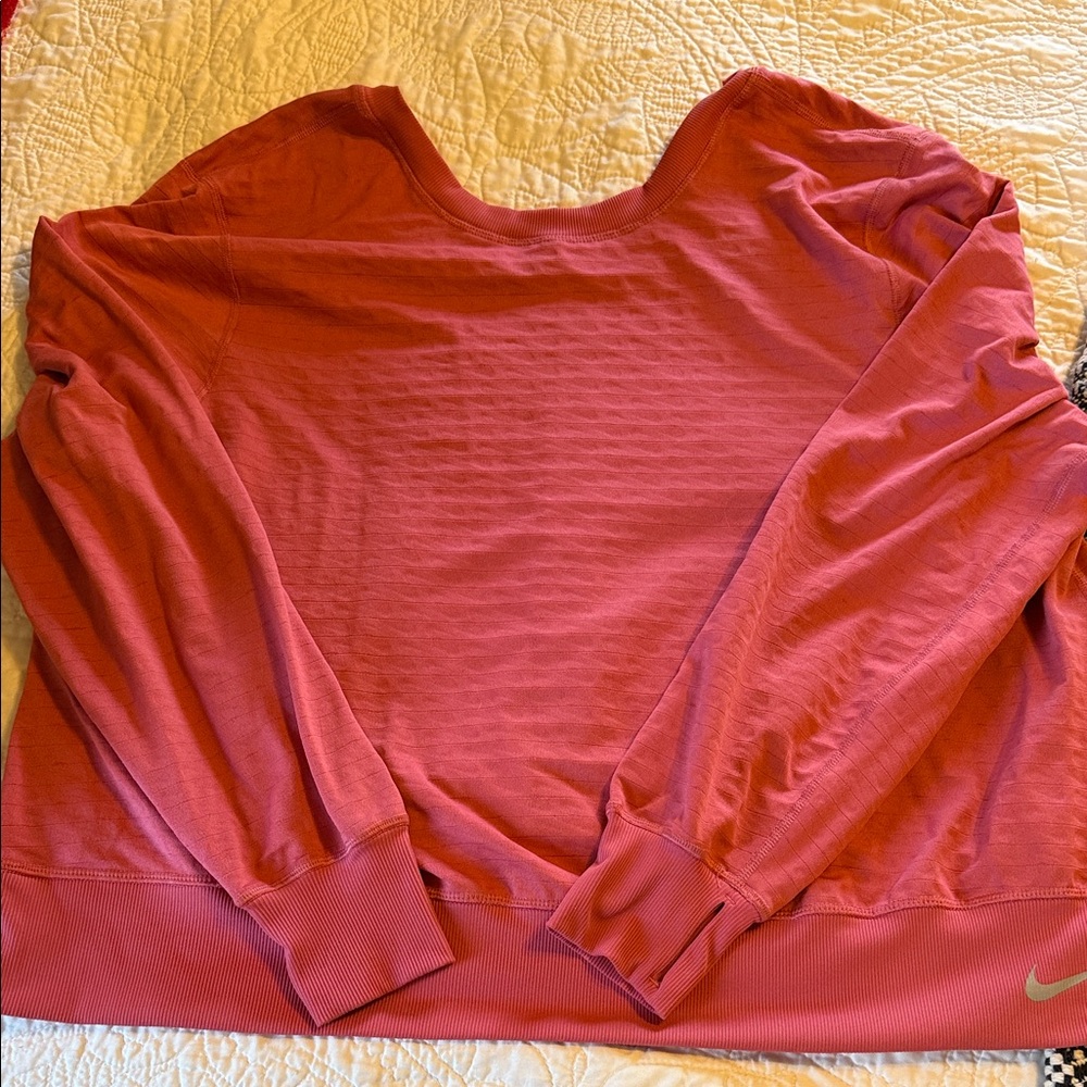 Nike Rose Long Sleeve Top